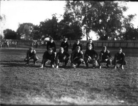 Miami University football team in formation 1911