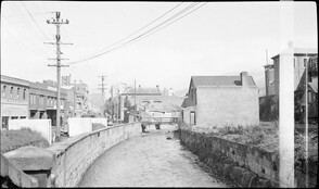 Hobart - Hobart Rivulet - Collins Street just over intersection with Market Place - looking west. c1936