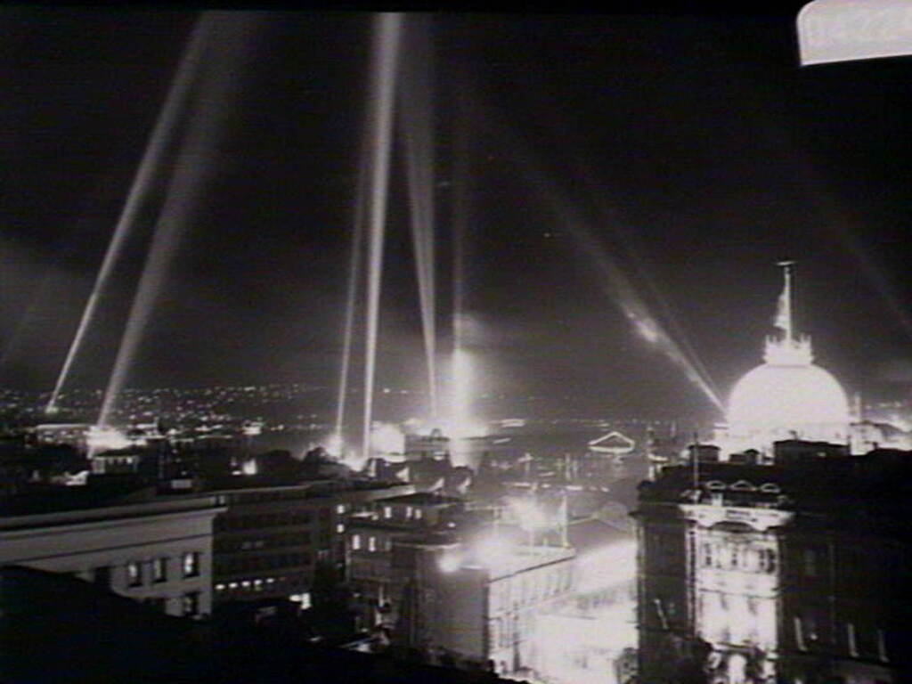 Fireworks display, Sydney: Royal visit, 1954