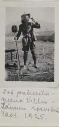 Akseli Gallen-Kallela dressed as a "wild west desperado" in Taos, New Mexico, 1925.