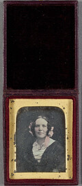 Daguerreotype by Antoine Claudet. Portrait of a  woman.