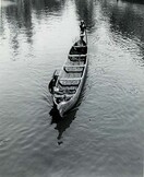BÃ¥t pÃ¥ en ukjent flod