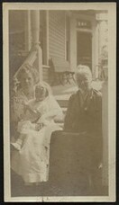 Novaline James Baldwin with Descendants on Steps (AC339-016-008-001)