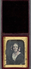 Daguerreotype by Antoine Claudet. Portrait of a  woman.