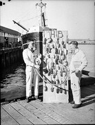 Pest exterminators, Sydney, 1937