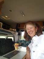 Jerri Bergen online on the road