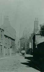 Lairgate, looking towards St. Mary's Church, Beverley c.1900 (archive ref PH-5-1)