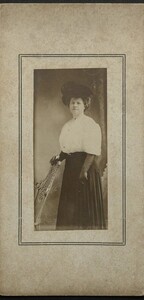 Portrait of Sarah "Sadie" Baldwin Bettis (AC339-016-042-001)