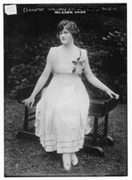 (Dorothy Willard) Mrs. Richard Hooker (LOC)