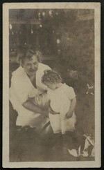 Sarah "Sadie" Baldwin Bettis and Edwina Holland (AC339-016-044-001)