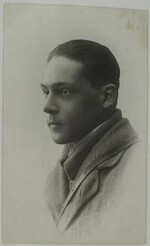 Portrait of Jorma Gallen-Kallela in uniform after the Finnish Civil War, 1918.