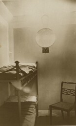 Passenger cabin, R100 Airship (Howden Aerodrome) 1933 (archive ref DDX1017-1)
