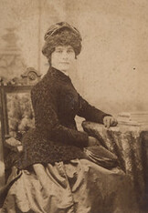 Portrait of woman, date unknown