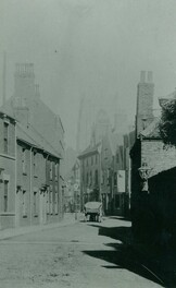 Lairgate, looking towards St. Mary's Church, Beverley c.1900 (archive ref PH-5-1)
