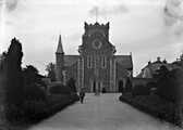 Mmmmm "Courtown Hotel"?  I don't think so! (it's St Michael's Church, Gorey)
