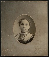 Portrait of Rosa Lee Baldwin Woodbridge (AC339-016-025-001)