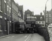 Traffic jam, Hengate, Beverley 1950 (archive ref DDX1525-1-3 No 54)