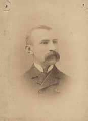Portrait of Mr James Robinson, date unknown