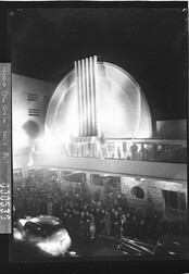 Minerva Theatre, Potts Point and Kings Cross, Sydney, May 1939 / photographer Sam Hood