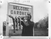 Gardner's Lodge - 1962 - A Good Catch!