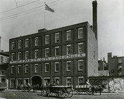 Lake & Bailey, City Flour Mills. 1900.