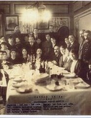 Portrait of Armenian family, Harbin, China, 1922