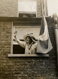 Christabel Pankhurst, 1909.
