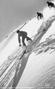 Downhill skiing at RiksgrÃ¤nsen ski resort, JukkasjÃ¤rvi, Lappland, Sweden