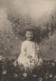 Portrait of Florence Sallows Saunders, date unknown