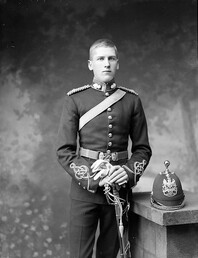 E.F. Fraser? = Edward Francis Frazer!