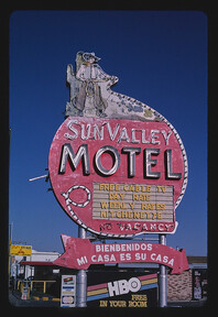 Sun Valley Motel sign, Alameda Street, Route 90, El Paso, Texas (LOC)