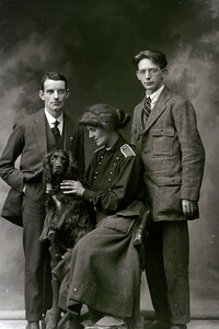 The Countess and admirers