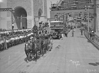 Stage coach & double-decker bus in procession, Sydney Harbour Bridge Celebrations, 1932 / photographer Hall & Co.