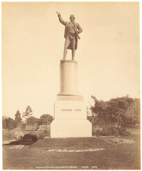 Statue of Captain Cook, Hyde Park, from Fred Hardie - Photographs of Sydney, Newcastle, New South Wales and Aboriginals for George Washington Wilson & Co., 1892-1893