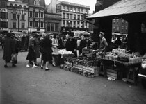 Hamilton Farmers' Market, 1946