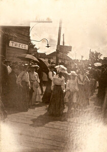 Tweed Railway Station - circa 1905