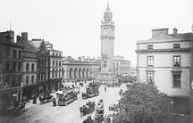Albert Memorial in Belfast at 14:25 - Now you see the horse-drawn trams!