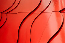 Sem TÃ­tulo Autor: Athos BulcÃ£o Ano: 1978  TÃ©cnica: Painel escultÃ³rio em madeira laqueada DimensÃµes: 5m x 5,28m