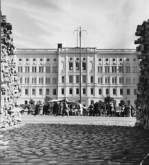 University of Technology, Hietalahdentori. Market outside the school building.