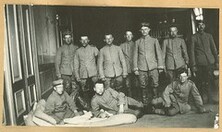 Duitse krijgsgevangenen in het stadhuis van Diest, 13 augustus 1914 | German POWs in the city hall of Diest, 13 August 1914