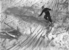 Skiing, 7 July 1934 / photographer Sam Hood