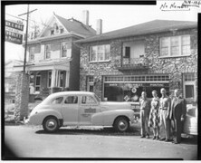 Ziliox and Roe Motor Company storefront 1947
