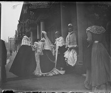 There's grandeur for ye