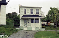 Identified! 8 Shore Rd.