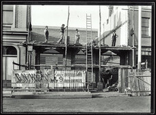 Construction of new P O Fysh warehouse, 183 Charles Street, Launceston. [Charles Adams & Sons, builders, A H Masters, architect] (1895)