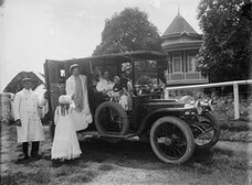 Family with car, Sydney, 1890-1910,