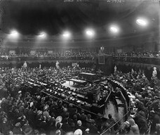 DÃ¡il Ã‰ireann meeting in the Mansion House, August, 1921
