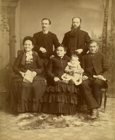The Carlson Family. [between 1885 and 1890]