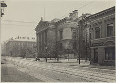 Architecture history collection: House of the Estates in wintry Helsinki