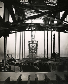 View along the Tyne Bridge from the Gateshead side